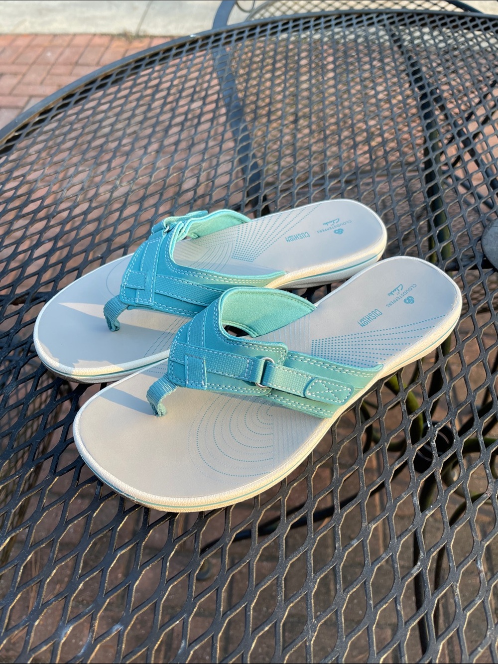 Women's Clarks, Breeze Sea Sandal - Teal / Turquoise - Size 9 Worn 4-5 Times - Picture 17 of 17